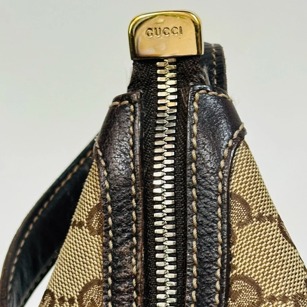 Vintage Authentic Monogram GUCCI PRINCY Hobo Dark Brown Shoulder Bag